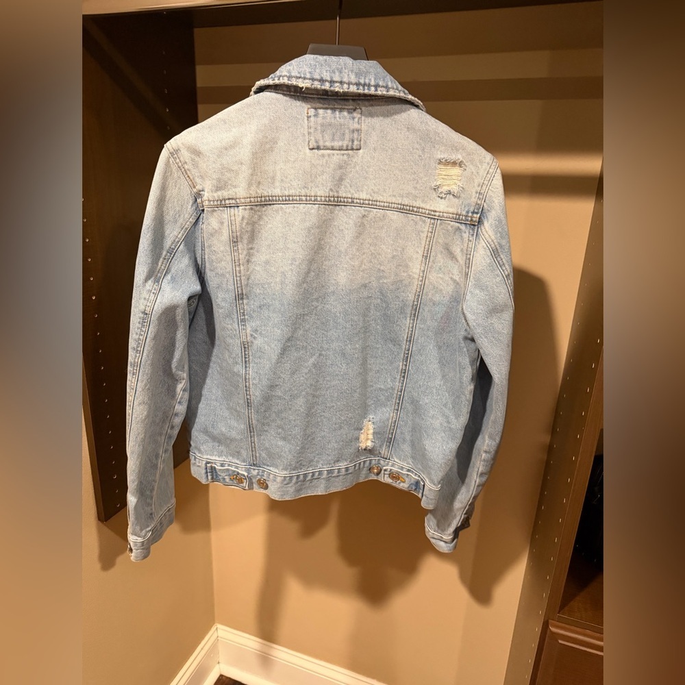 Forever 21 Light Blue Jean Jacket - Picture 4 of 4
